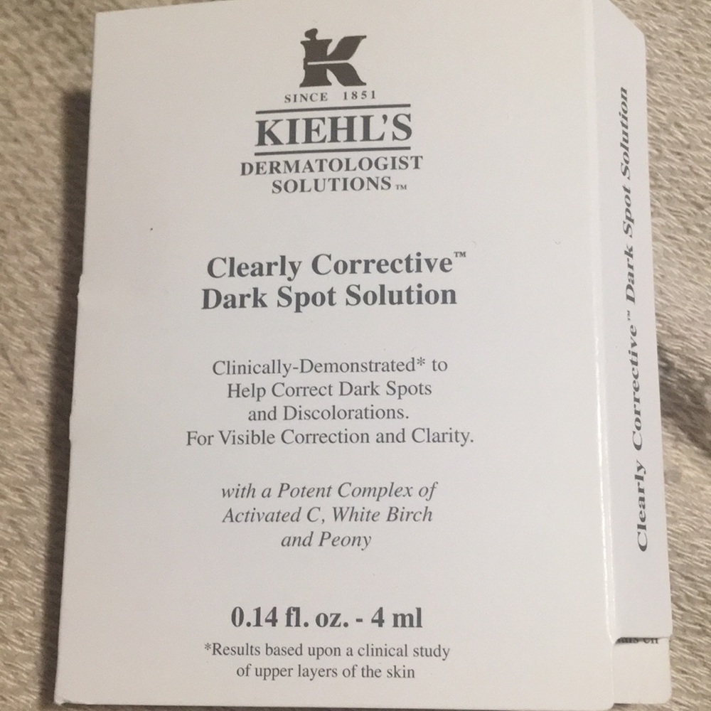 Kiehl’s clearly corrective dark spot solution serum sample new